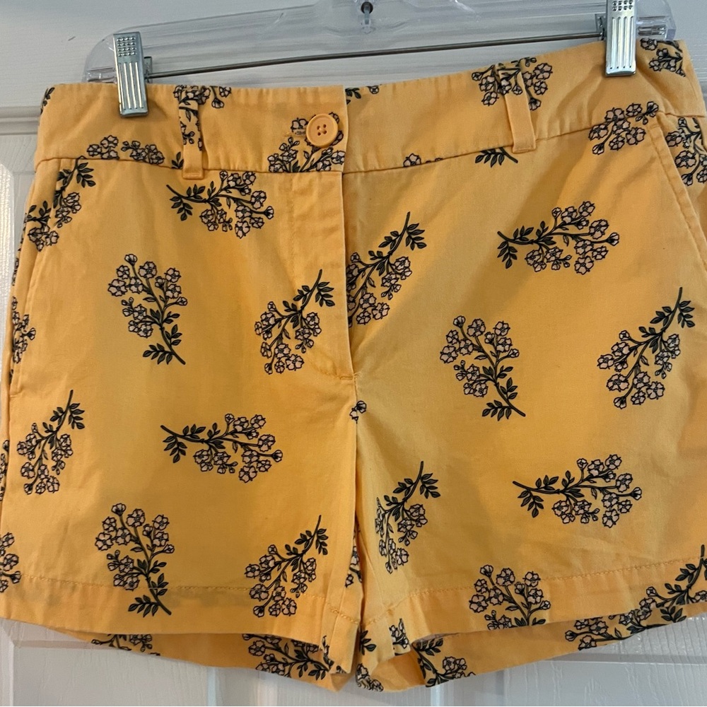 LOFT Yellow Floral Women's Shorts